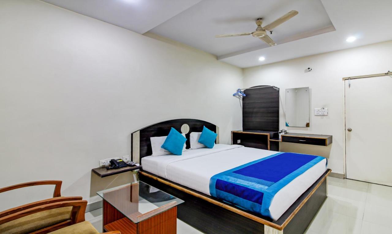Hotel S Y N Residency Hyderabad Exterior foto